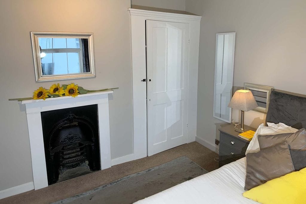 Adelphi Road, Epsom: bedroom